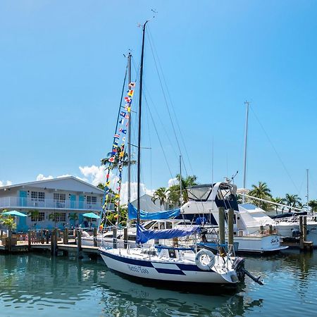 Latitude 26 Waterfront Boutique Resort - Fort Myers Beach Ngoại thất bức ảnh