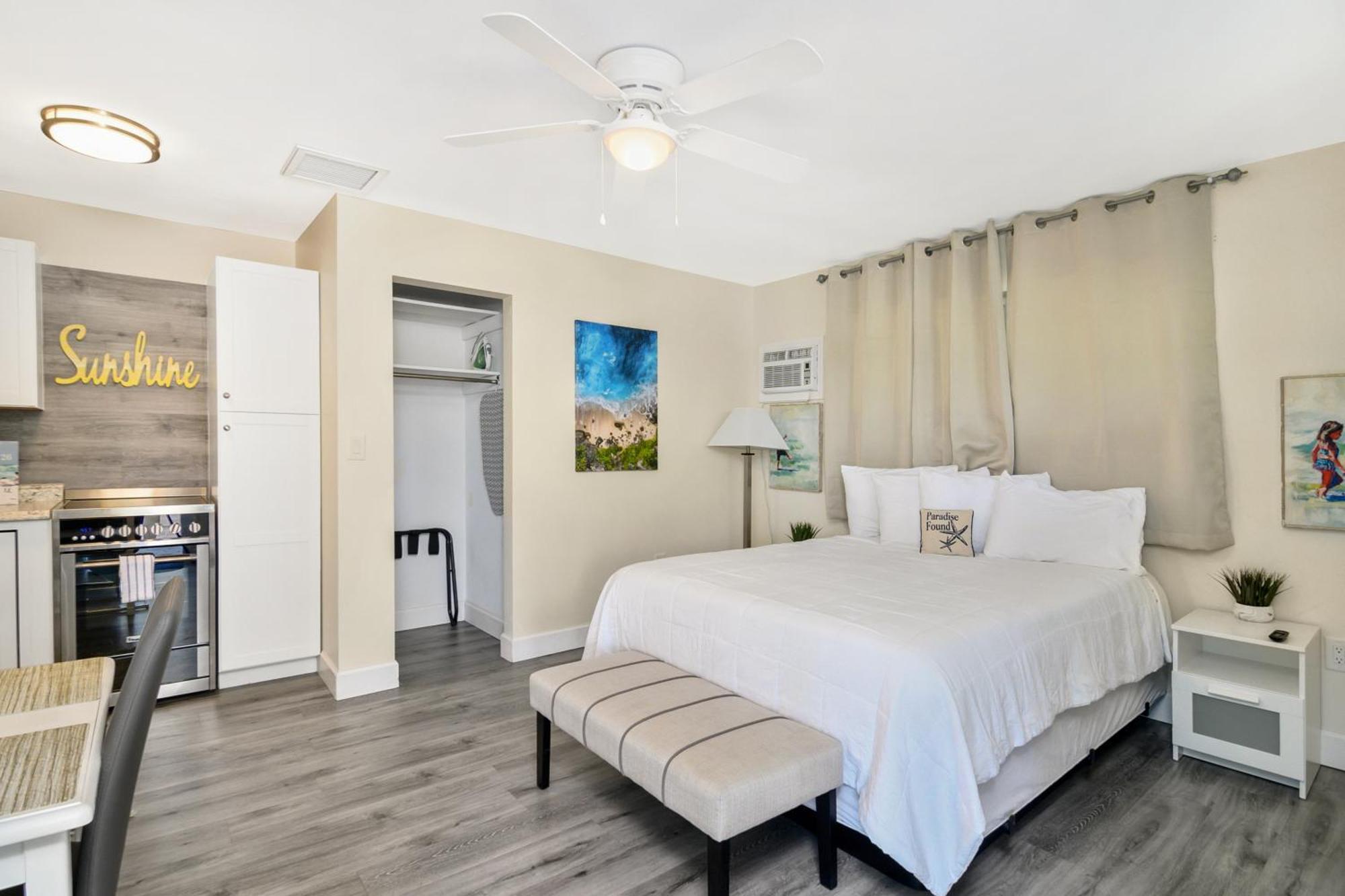 Latitude 26 Waterfront Boutique Resort - Fort Myers Beach Ngoại thất bức ảnh
